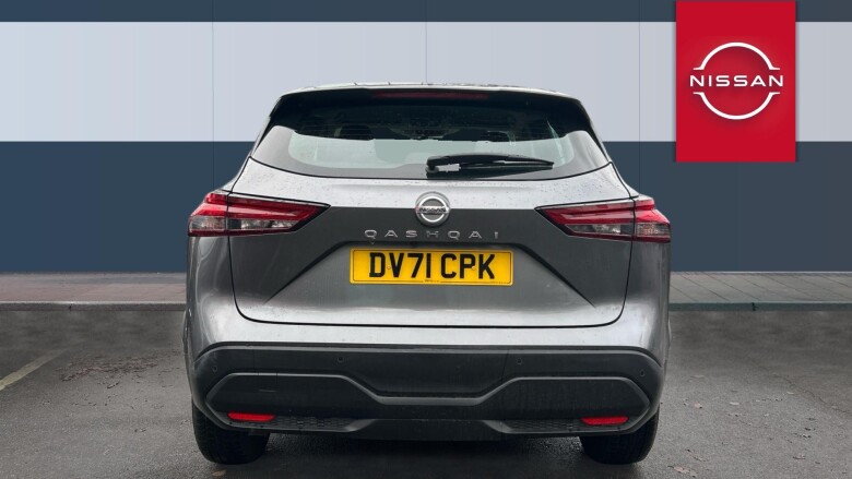 Nissan Qashqai 1.3 DiG-T MH Acenta Premium 5dr Petrol Hatchback